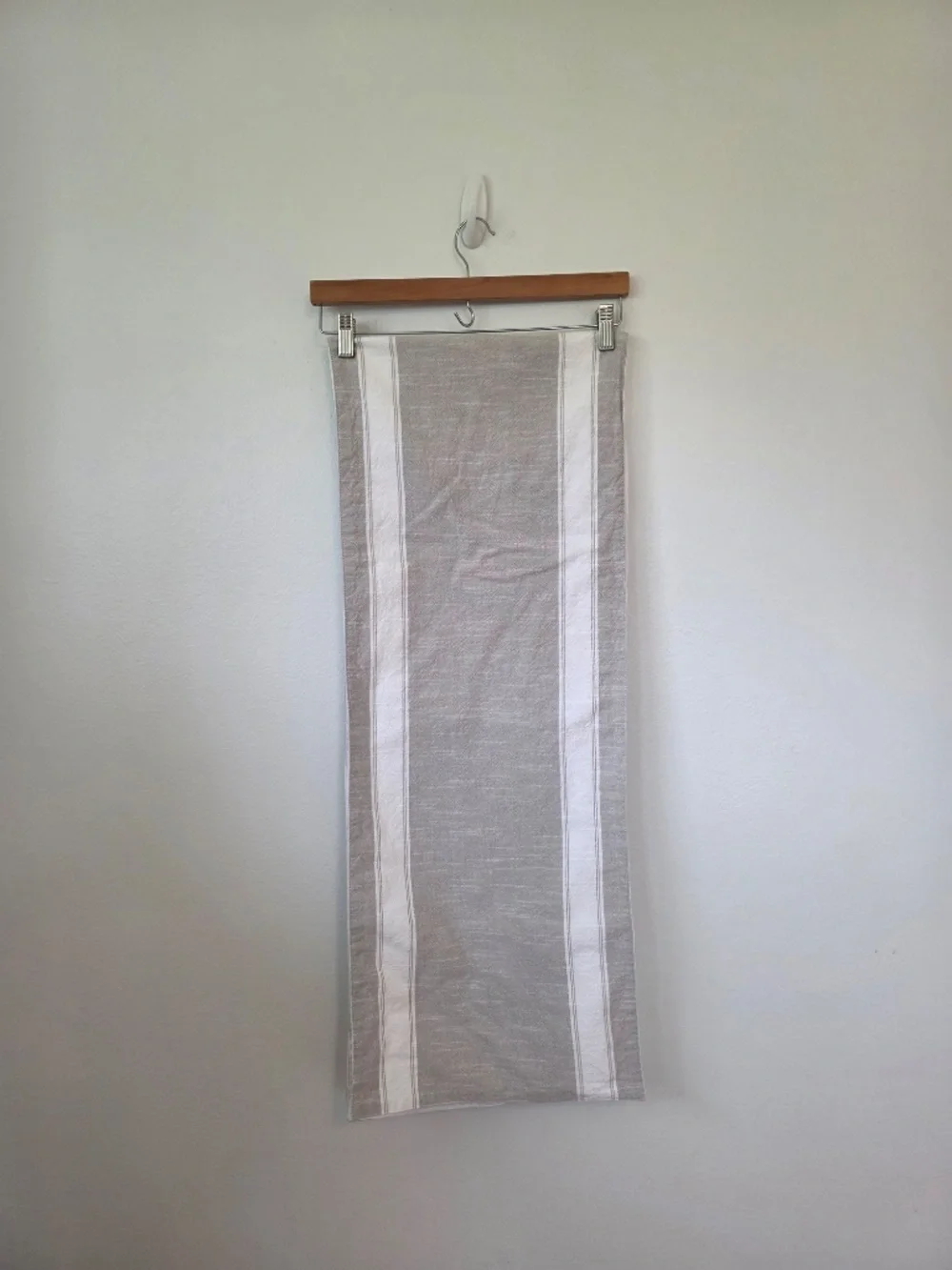 Grey/White Table Runner, 70 inches